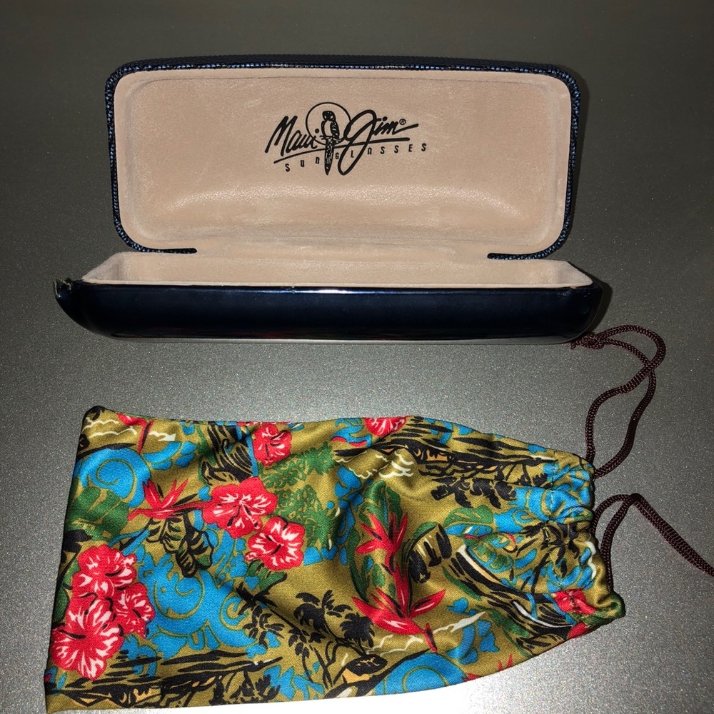 Maui Jim Glass Case